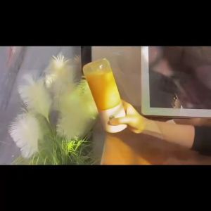 [Free Delivery]Portable Juicer Blender Rechargeable Blender Juicer Tumbler Heavy Duty Vegetables Fruit Juice mixer with 6 Blades Wireless Electric Juicer