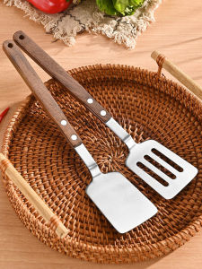 Lightweight Walnut Wood Handle 304 Stainless Steel Cooking Spatula Flat Bottom Pancake Fry Pan Cooking Spoon Skillet Spatula