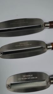 Dao bào thép trắng cán gỗ cao cấp-Phúc Hưng Phát- thép không gỉ hàng chất lượng cao bền bỉ cứng cáp.