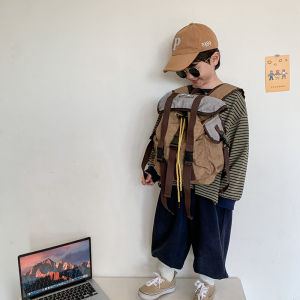 กระเป๋าเป้สะพายหลังเด็กแบบลำลองน้ำหนักเบาสำหรับเด็กอนุบาลและประถมศึกษา กระเป๋าเป้สะพายหลังแบบมีสายรัดคู่สำหรับเด็กชายที่น่ารักและเท่