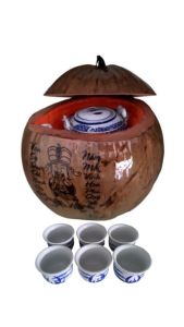 Bộ bình ủ trà trái dừa khắc "Câu đối ngày tết" / Bình trà 04 - 09 lít / Giữ ấm 3 - 6 giờ / Sản phẩm sản xuất thủ công trứ danh xứ dừa Bến Tre