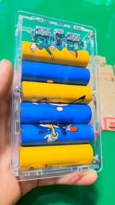 Box sạc mica dùng 6 cell pin 18650 tặng mạch chính hãng HOCO J32A ( không bao gồm pin)