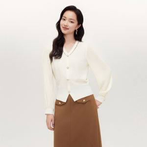 Koradior | Elegant Versatile V-Neck Comfortable Sweater