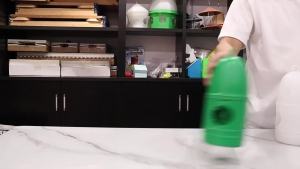 2025 Máy phân phối nước Pigeon   Máy Lọc Nước Tự Động Chống Rơi Dày 10L Dụng Cụ Chim Bồ Câu Gia Đình Dung Tích Lớn Cung Cấp Vòi Uống Nước