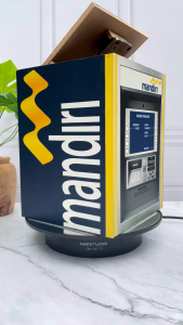 Celengan viral Unik Motif ATM dengan kunci ganda premium Anti rayap jamur 15x10