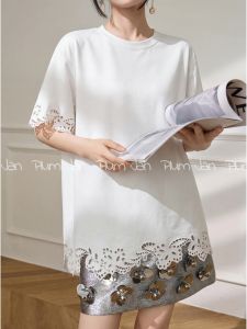 PlumJan | Áo Thun Tay Ngắn Dễ Thương Cổ Tròn Vai Thẳng Phong Cách Ren Thêu