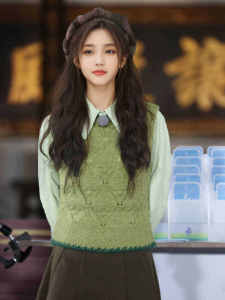 French Vintage Knitted Sweater And Vest Set round Neck Diamond Pattern Two Piece Suit for Women Commuting Autumn Fashion Ensemble