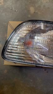 TOYOTA UNSER 2003 & 2004 CORNER LAMP