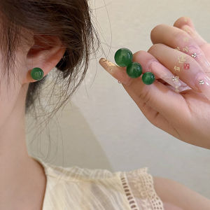 Elegant S925 Silver Needle Green Agate Womens Earrings Vintage Chinese Style High-End Sensation Jadeite Ear Jewelry