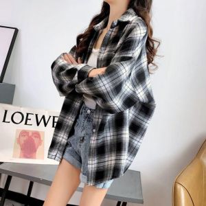 2022 Spring Autumn Plaid Long Sleeve Womens Shirt Vintage Hong Kong Style Loose Korean Design Sense Button up Casual Shirt