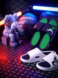 Sandal Pria Dewasa Kamar Mandi Karet Anti Slip & Sandal Dewasa Murah Slip-On