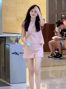 Elegant Sweet Simple Pure Color Fashion Set for Women Summer Round Neck Sleeveless Top Casual Wide Leg Shorts Two-Piece Set