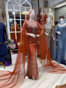 Gaun Slim Mutiara Gradasi Warna