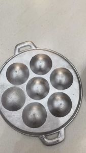 Khuôn làm bánh khọt bằng gang có nắp đậy khuôn bánh