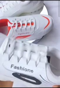 Sepatu Wanita Sneakers & Fashion Termurah 2025