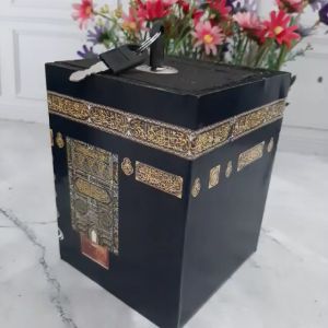CELENGAN KABAH Pakai kunci jumbo premium Kotak Miniatur mekah tempat infak amal Ukuran Besar 15x15x20 miniatur tabugan target kotak