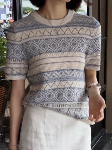 UYFY | Áo thun nữ cổ tròn tay ngắn màu xanh rỗng mùa hè 2025 Áo thun nữ dáng rộng thoải mái thường ngày thời trang đa năng