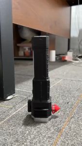 【🇲🇾Stock】LED Flashlight Waterproof Torchlight Searchlight USB Rechargeable Emergency Light Outdoor COB Safety Hammer 手电筒