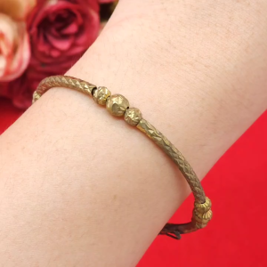 กำไลทองเหลืองโบราณ กำไลหลอดตัดลายคั่นตุ้ม งานทองเหลืองแท้ งานดิบไม่ได้ชุบ ทองเหลืองโบราณ พร้อมส่ง