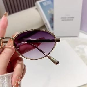 2025 New Fashion Metal Sunglasses INS Versatile Elegant Simple Style Light Luxury Round Frame Womens Sunglasses