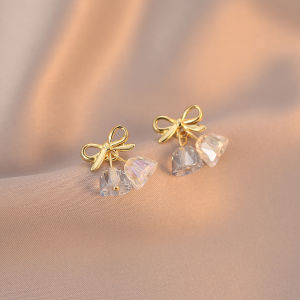 Gentle Bows Bell Earrings Niche Style Design Earrings Small Refined Grace Mosquito Coil Non-Piercing Ear Clip