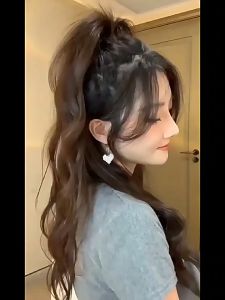 KeraSys แฮร์พีชหางม้าแบบหนีบ แฮร์พีชผมลอน Y2k วิกผมหางม้า วิกผมสั้นผมลอน 30cm เกาหลีผู้หญิง ดูเป็นธรรมชาติ แฮร์พีชลอน เทศกาลฤดูใบไม้ผลิ เทศกาลตรุษจีน ปีใหม่จีน ของขวัญ