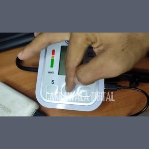 PROMO TaffOmicron Tensi Darah Digital Otomatis Alat Cek Tekana Darah Tinggi Bahasa Indonesia BW 3205