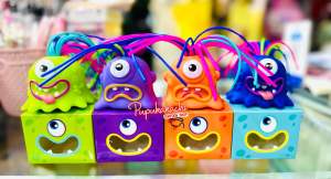 Đồ Chơi Quái Vật Giật Tóc Có Âm Thanh Vui Nhộn