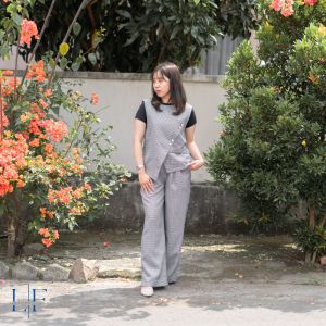 AYUKA ONE SET SETELAN WANITA Rompi Wanita Vest Wanita