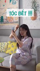 Dầu gội đầu khô gội khô dạng xịt Batiste 200ml hết bết dính tóc bồng bềnh tức thì thơm mát