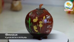 Vỏ Giữ Ấm Bình Trà Trái Dừa Khắc Chữ Thư Pháp Quà Tặng Lễ Tết / Trang Trí Handmade Decor Crafts Memories vn