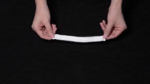 120 Pcs Bouffant Caps 21 Inches Hair Nets for Women and Men Polypropylene Non-Woven Hair Nets for Food Service Workers Labs Salon Kitchen (White)