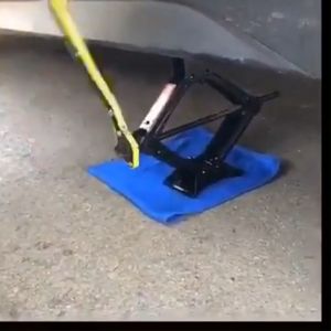 [FREESHIP🎁]Bộ Kích Gầm Ô Tô Kích Thay Lốp Cho Xe Hơi Có Đòn Bẩy Nâng Gầm Dễ Dàng Trọng Tải 2 Tấn