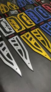 ที่รองเท้า รองพื้น รุ่น PCX-150 รองพื้นมอเตอร์ไซค์ PCX(2018-2020)สติ๊กเกอร์ติดที่พักเท้า(0026)