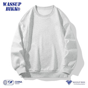 เสื้อสเวตเตอร์คอกลมหลวมๆ สไตล์อเมริกันสำหรับผู้ชาย WASSUP BIKK เสื้อเชิ้ตทรงพอดีตัว สีสันสดใส เสื้อเชิ้ตคอกลม