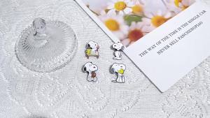 Miniso | 4Pcs Snoopy Cartoon Dog Enamel Pin Set - Retro Character Brooches for Backpacks Jeans and Bag Decor