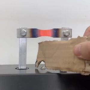 Máy cắt ( máy là) mỏ gà bán tự động 2 người làm cùng một lúc