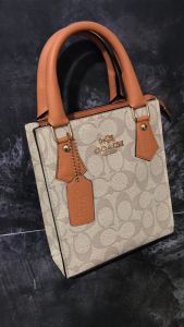 Tas Selempang Mini Coach & Pouch Top Handle: Fit Bags Tabby Untuk HP