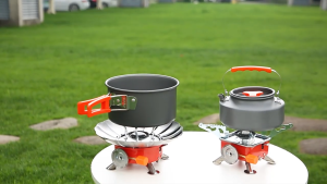 LILIER Lotus Design Camping Stove Powered Portable Card Type Folding Gas Stove Butane Outdoor Picnic