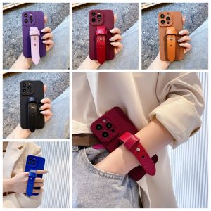 Oppo Reno Series Full Cover Anti-Fall Creative Silicone Phone Case Womens Fashionable Wristband Design Protective Shell