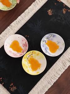 XIANGYE | Personal Use Elegant Cat Design Bone China Teacup