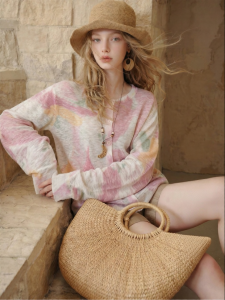 Gentle Pink Watercolor Gradient Leisure Knit Cardigan
