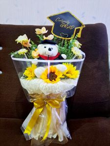 buket wisuda buket boneka wisuda kekinian