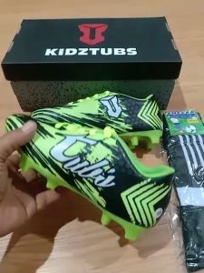 KIDZTUBS Sepatu Sepak Bola Anak Laki Laki Usia 4 -12 Tahun PAUD TK SD Nomor Size 28 29 30 31 32 33 34 35 36 37 1522102924