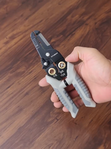 Kìm tuốt dây điện 9 trong 1 thép gió HSS tước dây 4mm