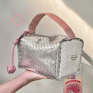 Woman Hand Bag Portable Makeup Storage Bag Silver Powder Color Matching Organizing Folders