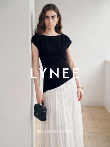 Minimalist High-End Black and White Contrast Color Jointed Dress