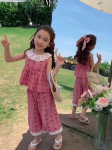 WANDER เสื้อผ้าเด็กผญ เสื้อซับในเด็กผู้หญิง การออกแบบที่สะดวกสบาย สาวฤดูร้อน 2024 เล็กสดลายสก๊อตหลวมเสื้อกั๊ก + กางเกงขายาวสองชิ้น