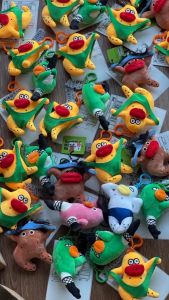 Gantungan Kunci Lucu Unik ORANG GILA Tas Boneka Keychain Couple & Premium Key Chain Hadiah Unik Hari Ulang Tahun