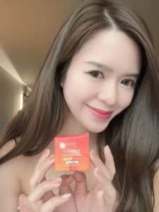 กันแดดใยไหม โรเซ่ กำมะหยี่ซันสกรีนครีม //5 g.* 1ชิ้น//มี อย.//เกลี่ยง่าย ใช้ดีมาก กันน้ำ กันเหงื่อ กลิ่นหอมละมุน ไม่ติดแส